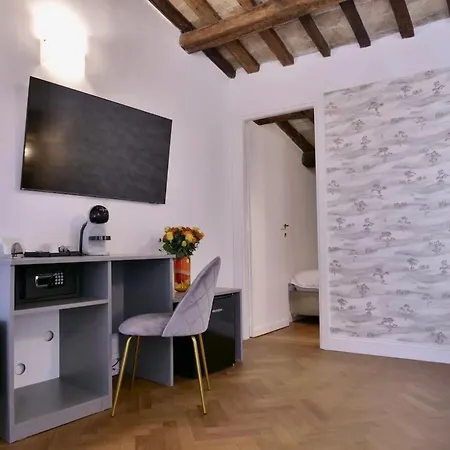 Ah Luxury Trevi בית הארחה רומא