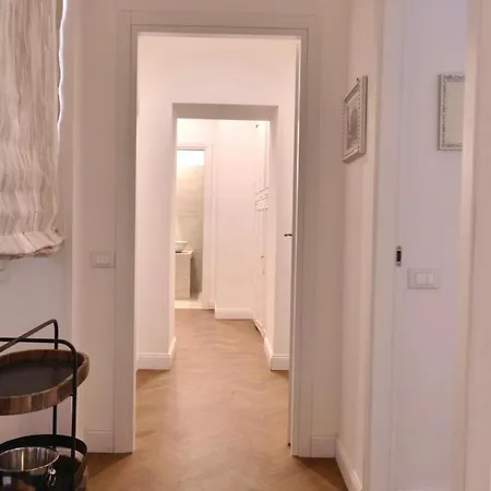Ah Luxury Trevi Gæstehus 4*